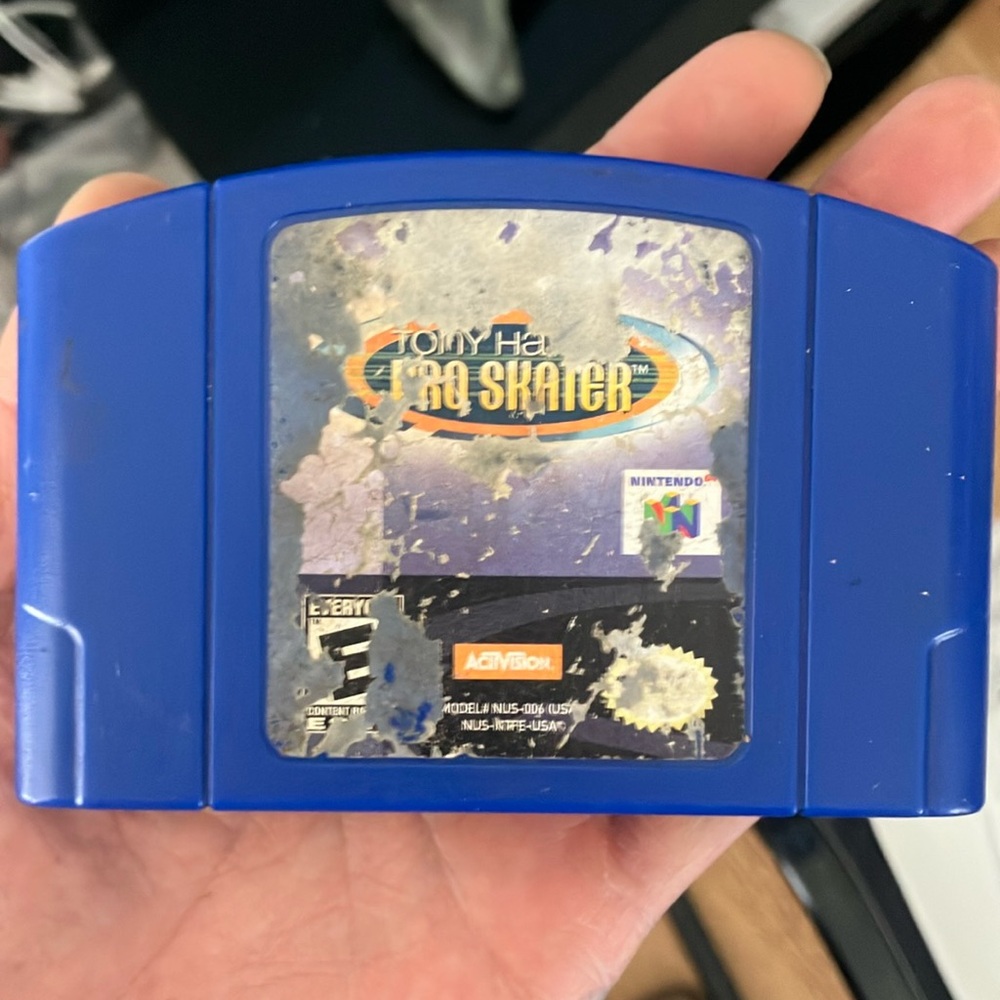 1992 Nintendo 64 “TONY HAWK’S PRO SKATER”